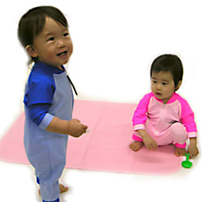 ペットマット(抗菌・消臭加工) 赤ちゃんの遊び場にも