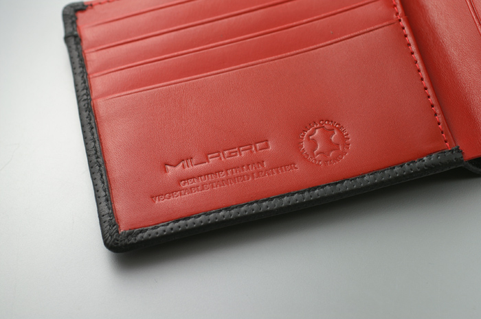 Milagro パンチングレザー二つ折り財布 BT-WS16