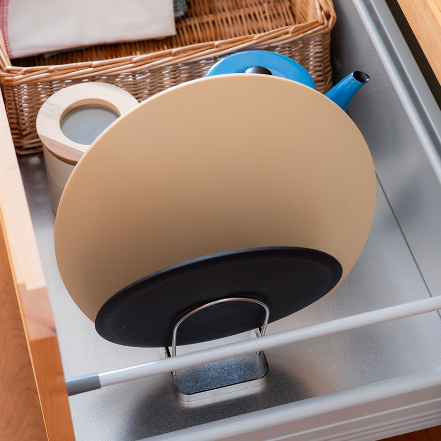 すっきり暮らすまな板スタンド