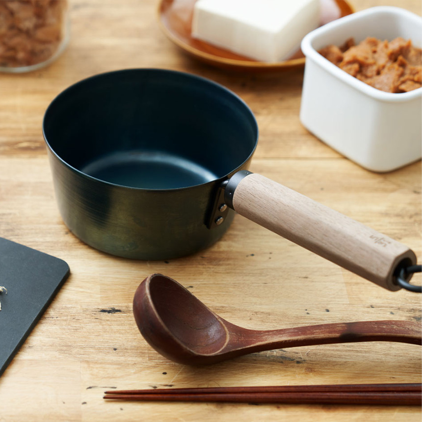 今日を元気にするお味噌汁パン